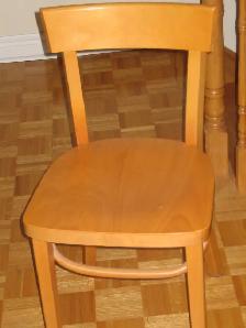 Vanity Table and Chair with cushion - Photo 3