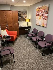 Professional Office Space - Photo 8