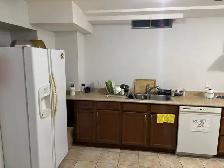 Basement Apartment - Photo 4