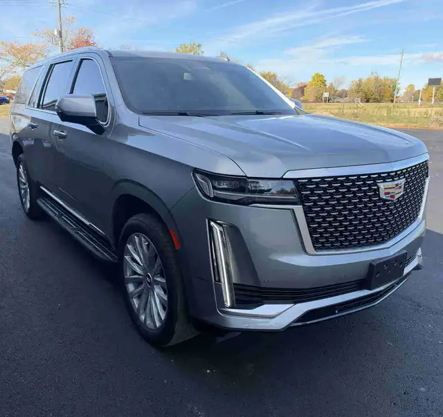 2024 CADILLAC ESCALADE ESV LUXURY