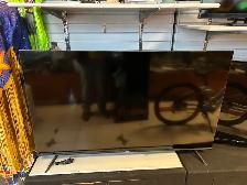 65" 4K Roku Hisense 65R63G w/cord (29924395)