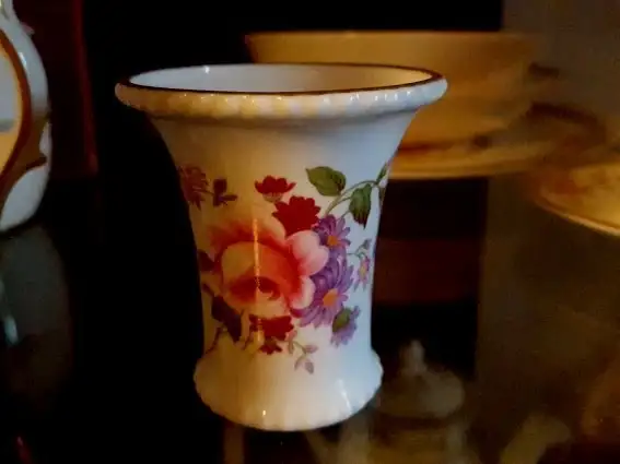 Royal Crown Derby - Derby Poises