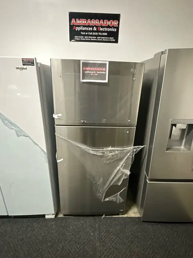 NEW 30" GE Top Freezer Fridge (Stainless Steel) 18 Cu.Ft