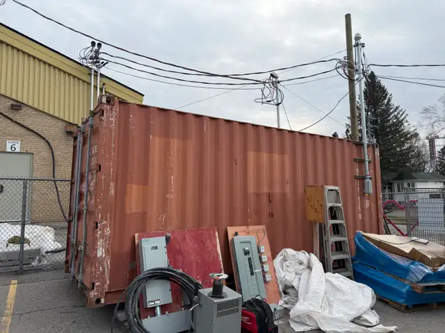 conteneur 20pi avec entré électrique 600v/200A