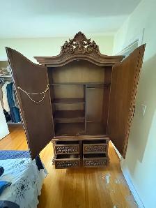 Free delivery used Vintage Ornate Wooden Armoire with Mirror - Photo 6