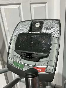 Horizon CE5.1 Elliptical Trainer - Photo 6