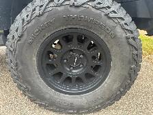 2024 Jeep Wrangler Rubicon - Lifted on 35s, Winch, 58,931 km - Photo 3