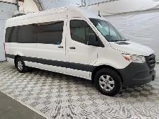 2024 Mercedes-Benz Sprinter Passenger Van Other 2500 High Roof I - Photo 3
