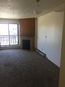 Melville, SK - 1 & 2 Bdrms, In-Suite Laundry, Adult Bldg, - Photo 2