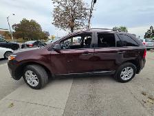 2012 Ford Edge 4dr SE FWD - Photo 2