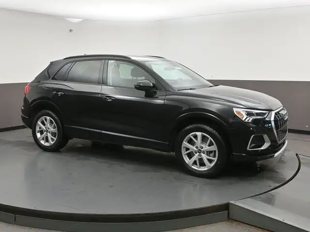 2022 Audi Q3 AWD | AUTO HEADLIGHTS | CLIMATE CONTROL | HEATED SE