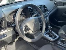 2017 Hyundai Elantra SE 2.0L AUTOMATIC / FINANCING AVAILABLE - Photo 25