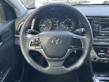 2017 Hyundai Elantra SE 2.0L AUTOMATIC / FINANCING AVAILABLE - Photo 26