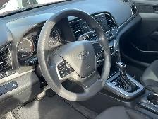 2017 Hyundai Elantra SE 2.0L AUTOMATIC / FINANCING AVAILABLE - Photo 34