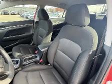 2017 Hyundai Elantra SE 2.0L AUTOMATIC / FINANCING AVAILABLE - Photo 36