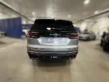 2027 GMC Acadia Elevation - Photo 5