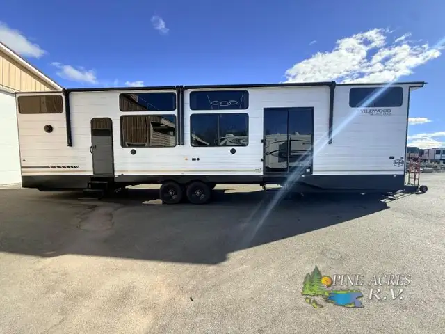 2026 Forest River RV Wildwood Grand Lodge 42ICE