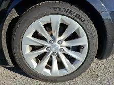 2019 Tesla Model S - Photo 17