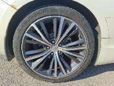 2017 INFINITI Q60 - Photo 18