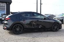 2024 Mazda MAZDA3 - Photo 7