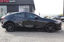 2024 Mazda MAZDA3 - Photo 8