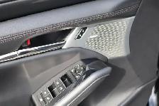 2024 Mazda MAZDA3 - Photo 16