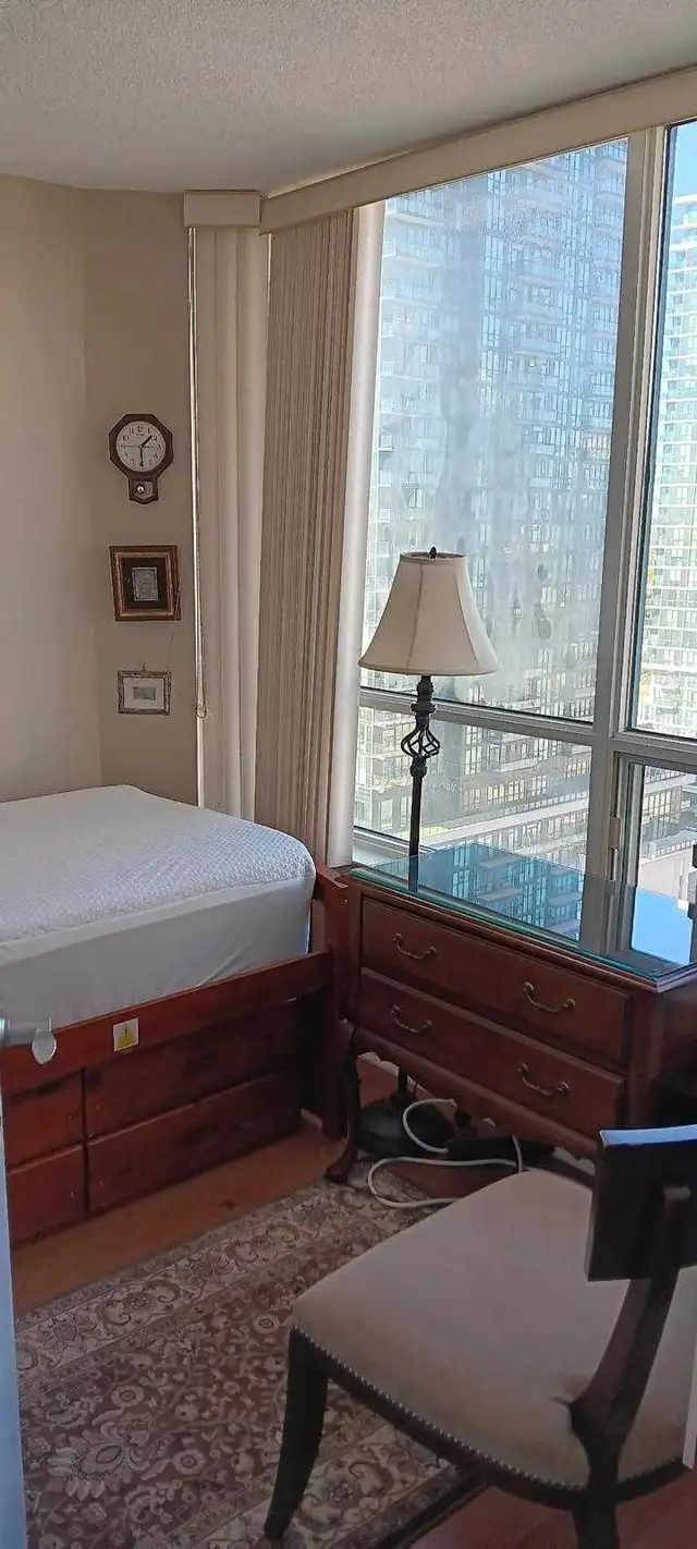 furnished condo room for rent