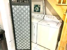 Beautiful Furnished Bedroom Basement Apartment Near Square one - Photo 7