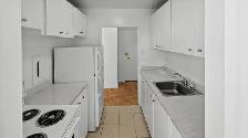 First Month FREE - One Bedroom Apartments for Rent - Photo 3