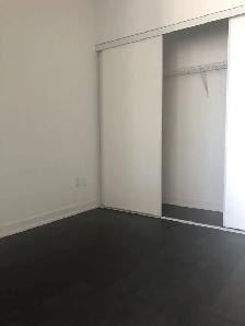 Spacious 2 BHK  Den 2 Bath with Private Garden Space - Photo 10