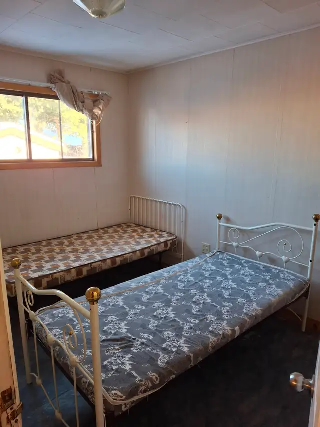 400 -650 Single and Sharing room