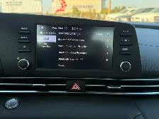 2022 Hyundai Elantra | CLEAN CARFAX | BACK-UP CAM | PUSH START | - Photo 21