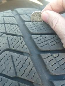 PIRELLI SOTTOZERO PNEUS D’HIVERPOUR TESLA(255/40 R20) X 4 - Photo 6