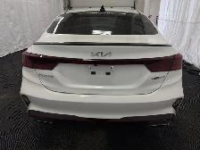 2023 Kia Forte GT LIMITED | HTD/CLD LEATHER | MOONROOF - Photo 9