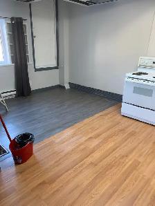 UPPER TWO BEDROOM - AVAILABLE NOV 1ST - UTILITIES INCLUDED - Photo 4