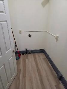 UPPER - LARGE 3 BEDROOM APT - AVAILABLE - UTILITIES INCLUDED - Photo 7