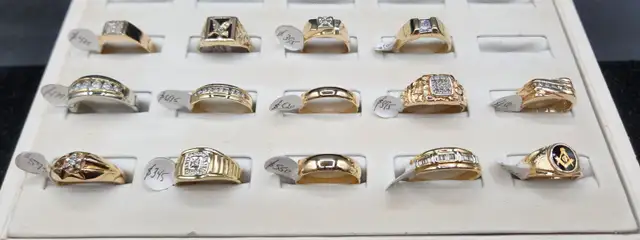 Men's 10k / 14k Gold Wedding Bands, Rings with Diamonds...