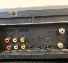 JVC VCR  No remote/No cables - Photo 5