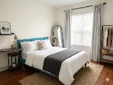 LARGE ROOM FOR RENT - Photo 2