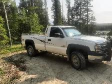2003 CHEVY 2500HD REGCAB LONG BOX 4X4 OBO/TRADE - Photo 3