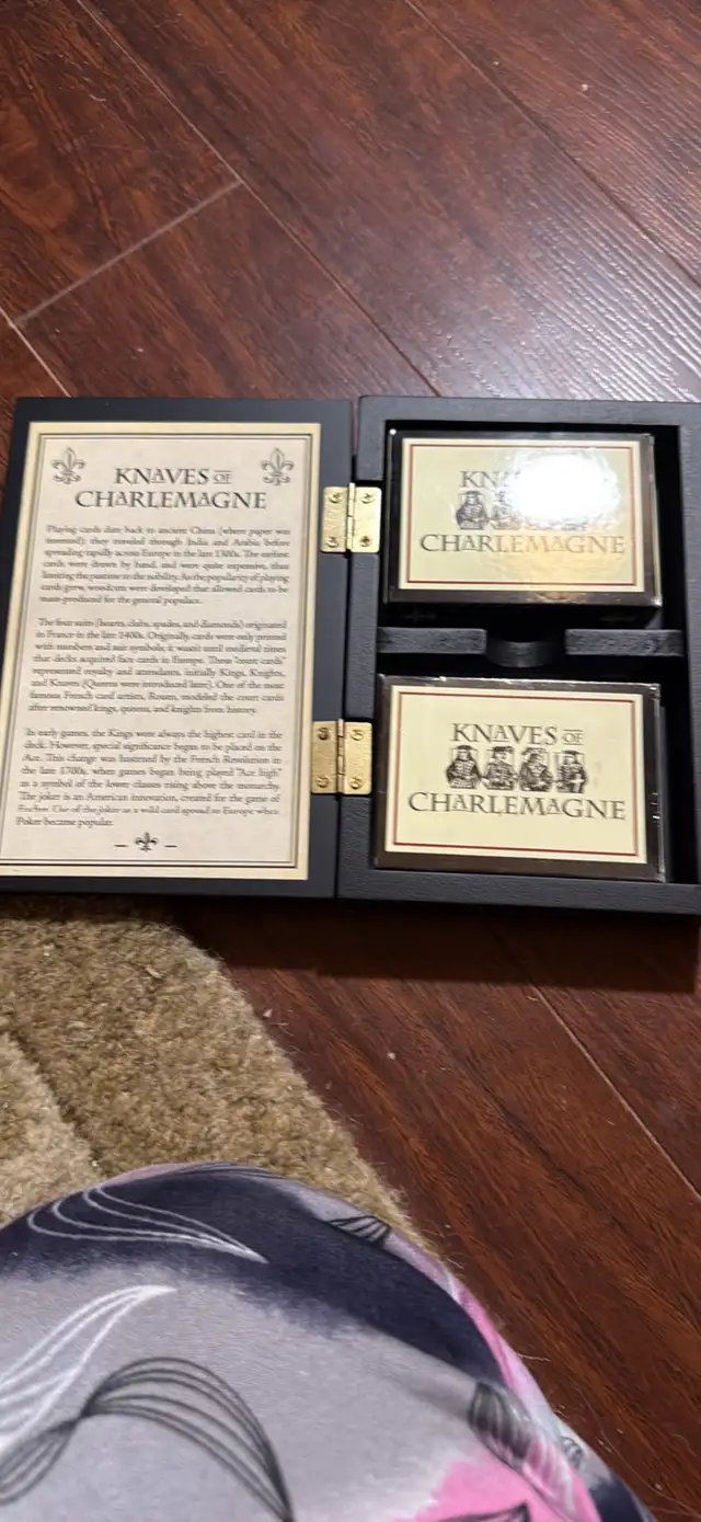 2 Decks of cards in a Wooden Box