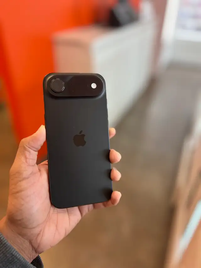 iPhone Air