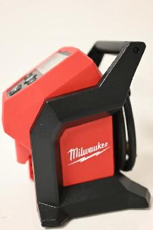 Milwaukee M12 Inflator Model 2475-20 Brand New Tool Only - Photo 5