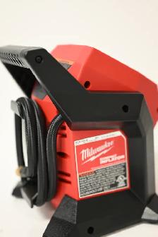 Milwaukee M12 Inflator Model 2475-20 Brand New Tool Only - Photo 7