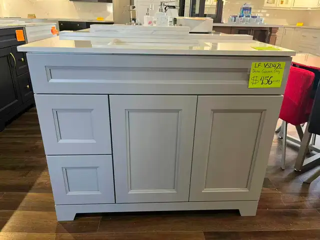 42" Bathroom Vanity Cabinet / 43" Countertop Floor Demos on Sal