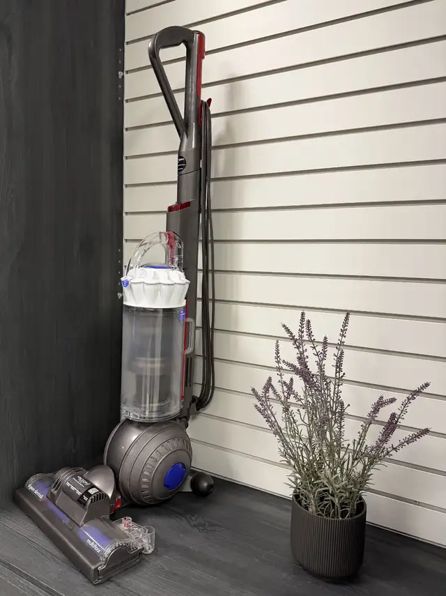 Dyson UP16 (Slim Ball Multi Floor) - Refurbished