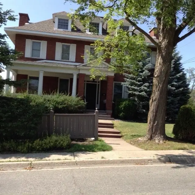 1 Bedroom Furnished Short- or Long-Term Apartment