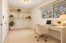 Inner-City Townhouse - OPEN HOUSE TODAY! 3:00pm to 5:30pm - Photo 7