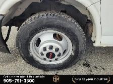 2018 GMC Savana G3500 | 177 In. | 16 Foot Box | Ramp - Photo 12