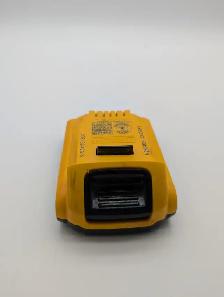 (B6707) DeWalt DCB203 20V MAX Compact Lithium-Ion 2.0 Ah Batt... - Photo 3